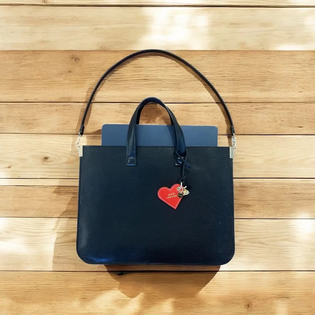 Siyah Zarf Laptop Çantası